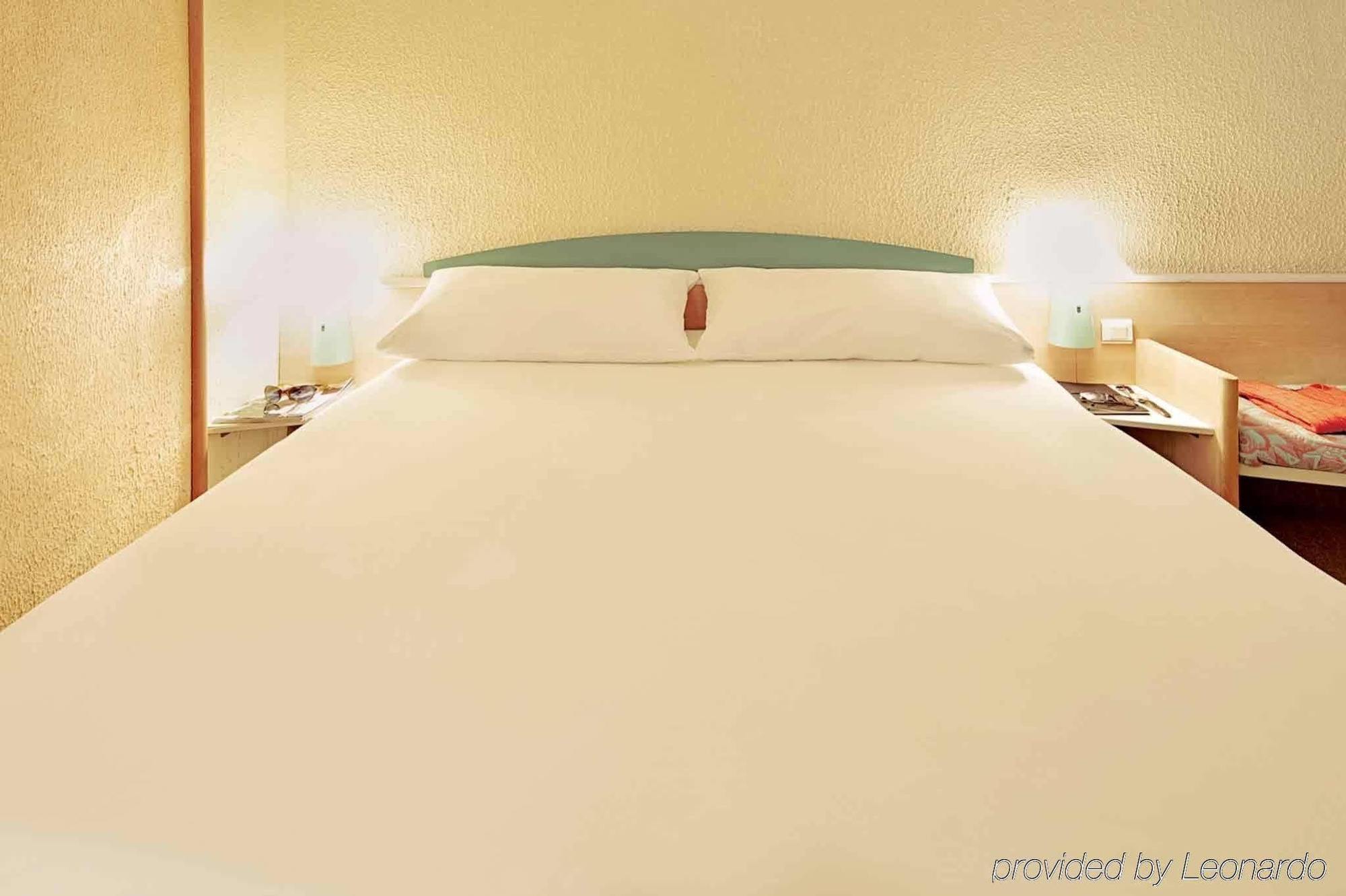 מלון סושיים Ibis Mulhouse Ile Napoleon מראה חיצוני תמונה